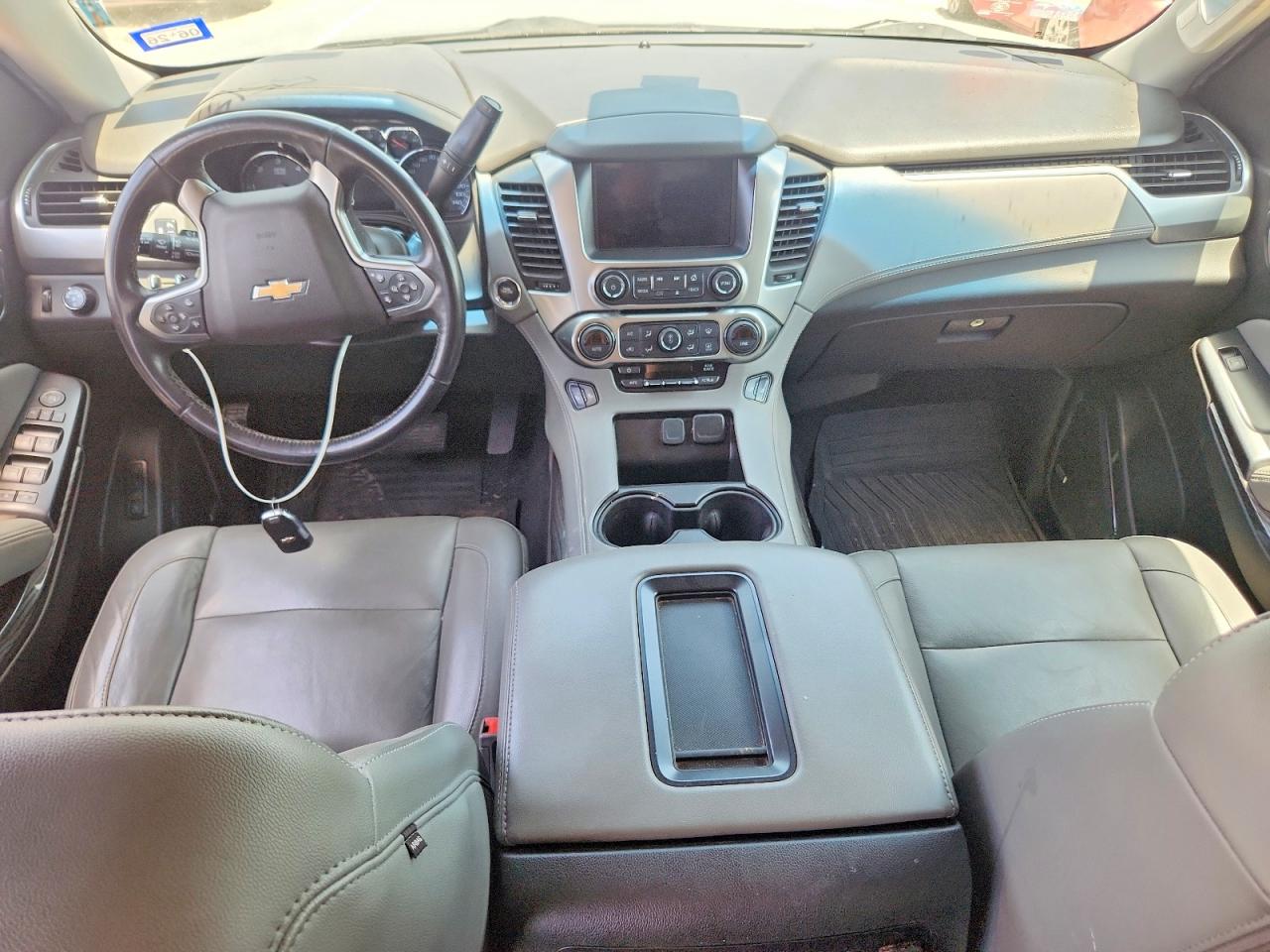 Chevrolet Suburban C1500 Lt