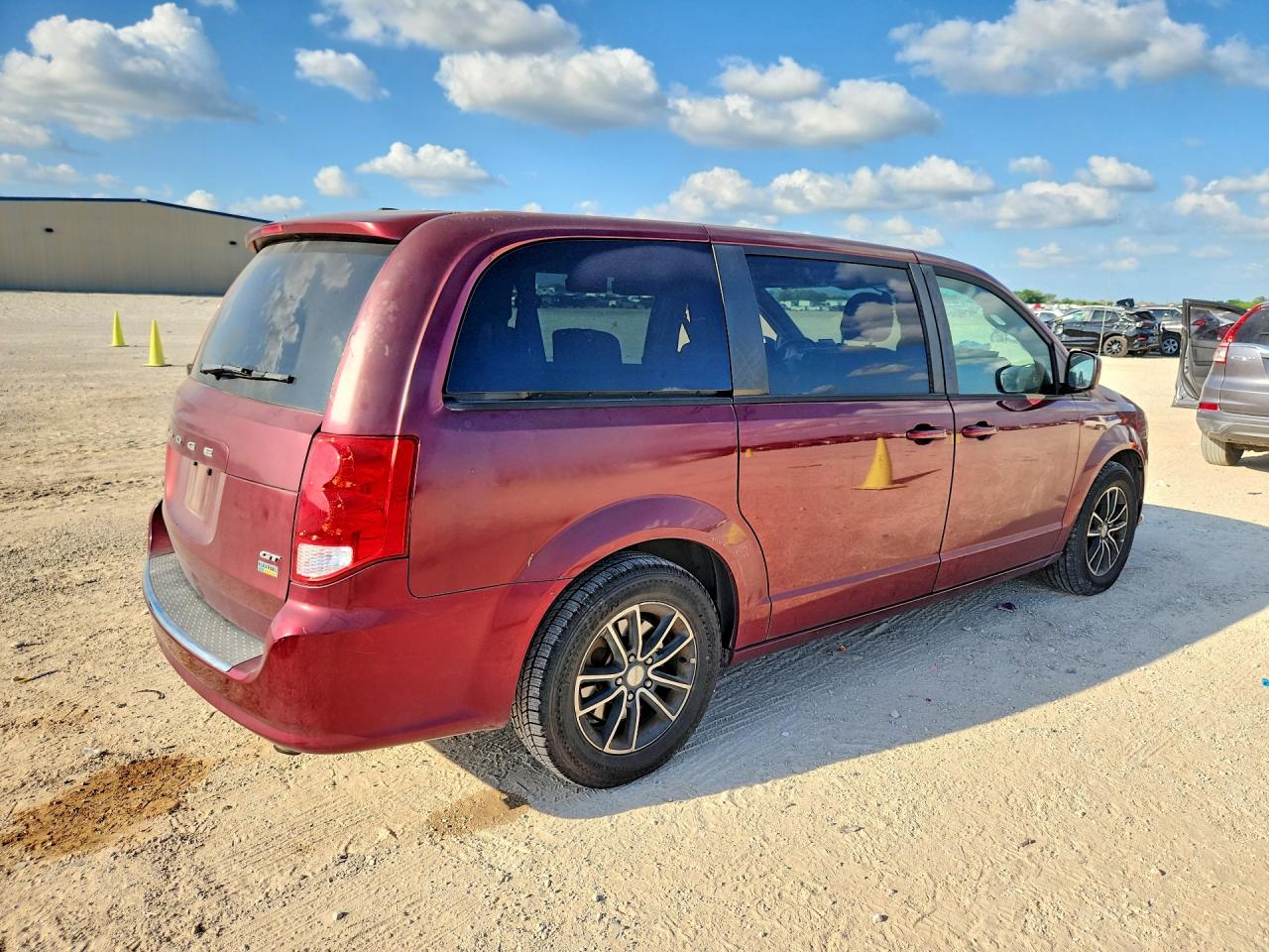 Dodge Caravan Gt