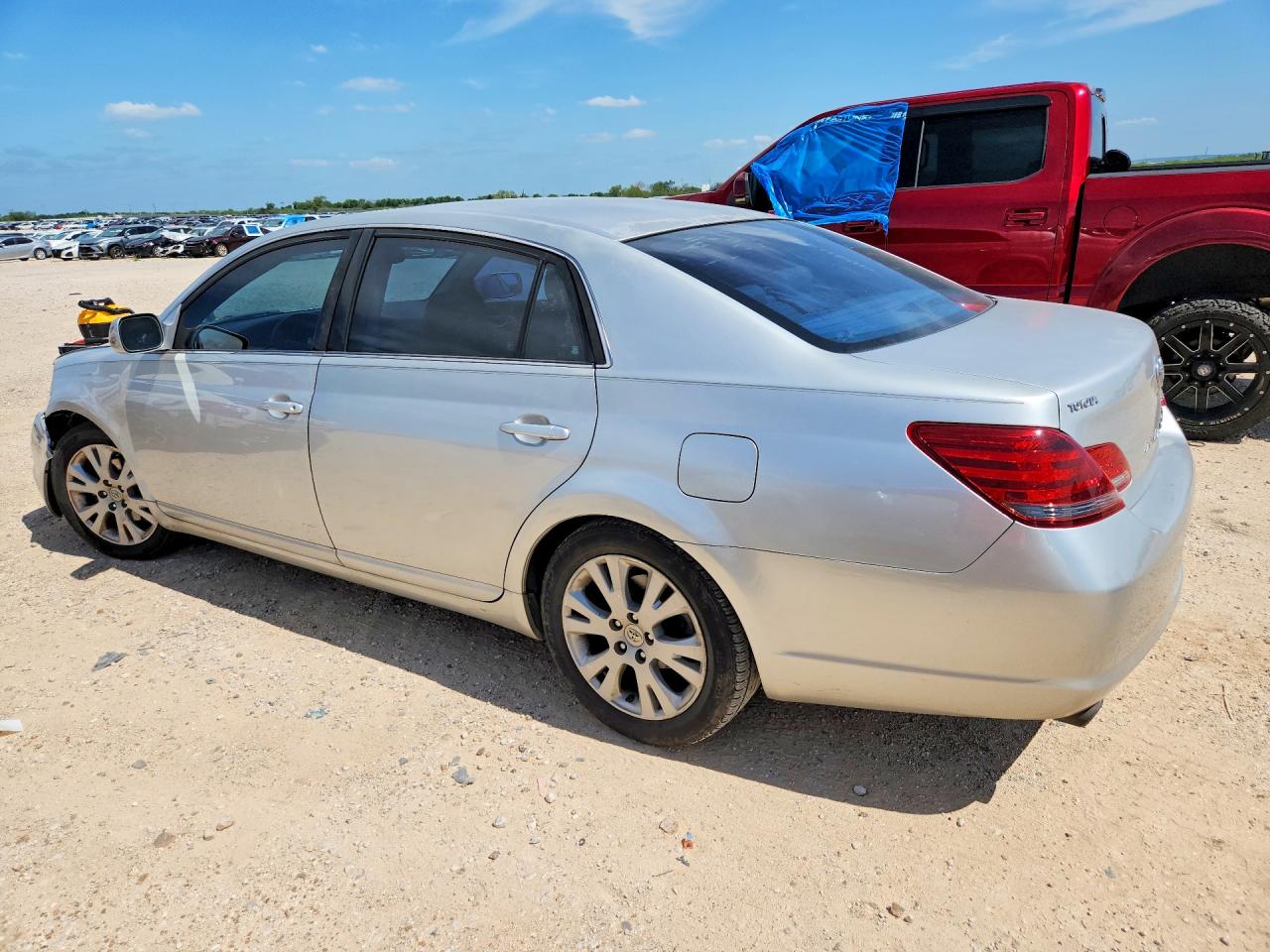 Toyota Avalon Xls