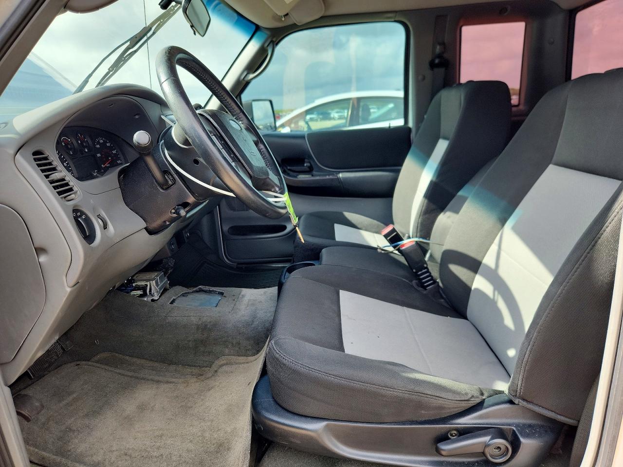 Ford Ranger Super Cab
