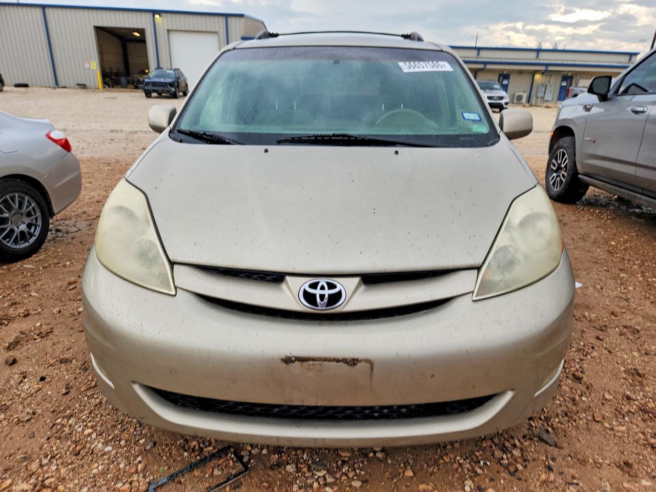 Toyota Sienna Xle 7 Passenger