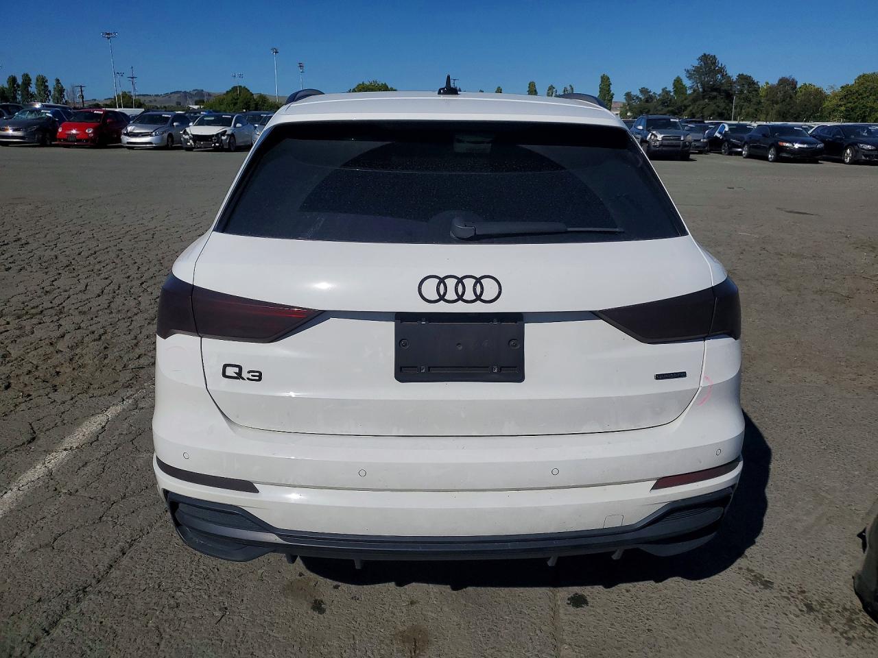 Audi Q3 Premium Plus S Line 45