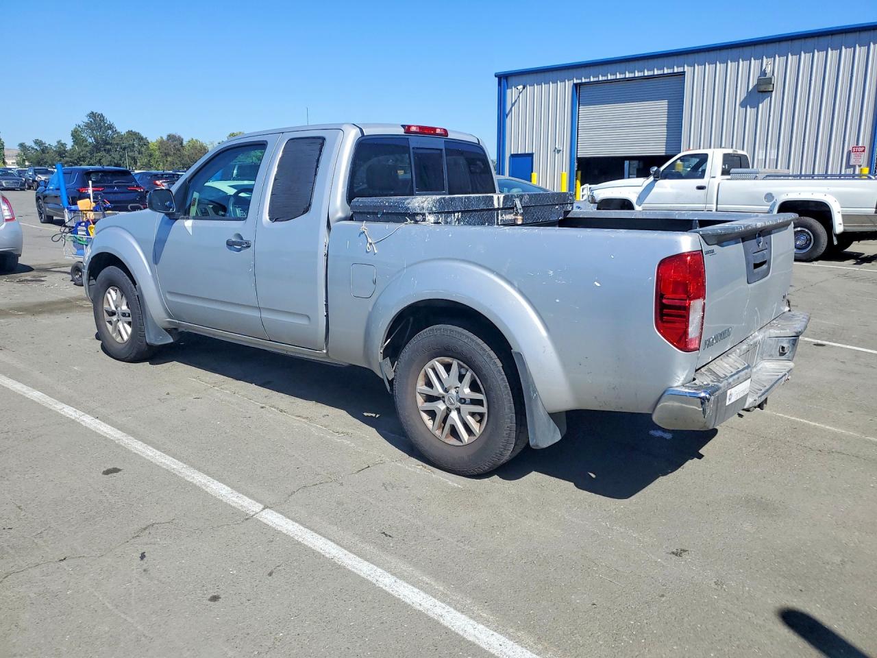 Nissan Frontier Sv