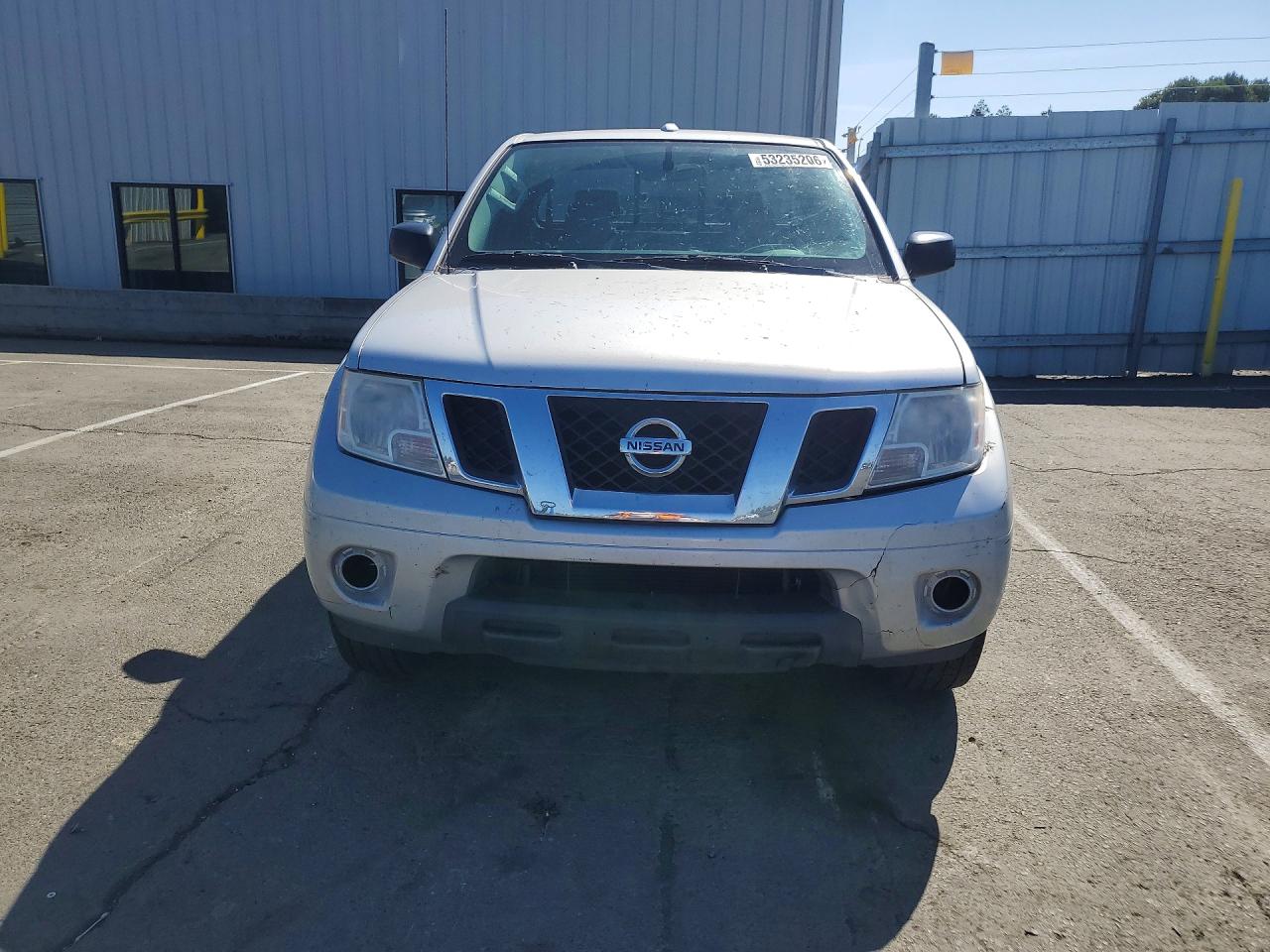 Nissan Frontier Sv