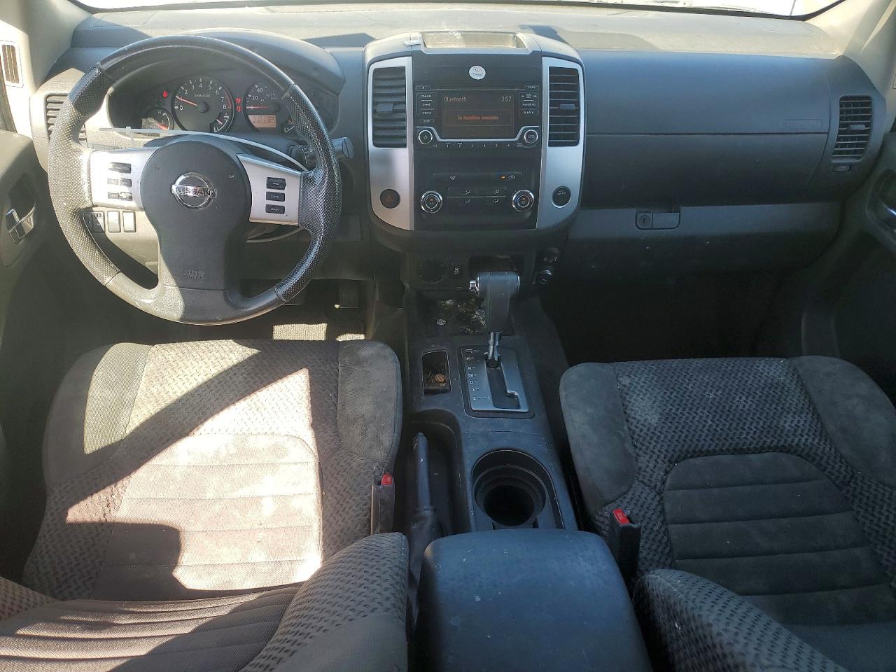 Nissan Frontier Sv