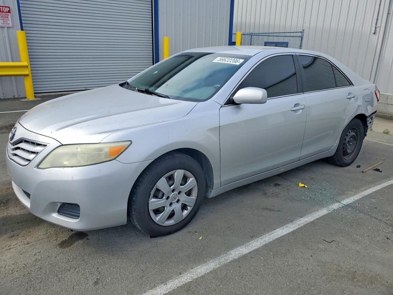 Salvage Toyota Camry Image