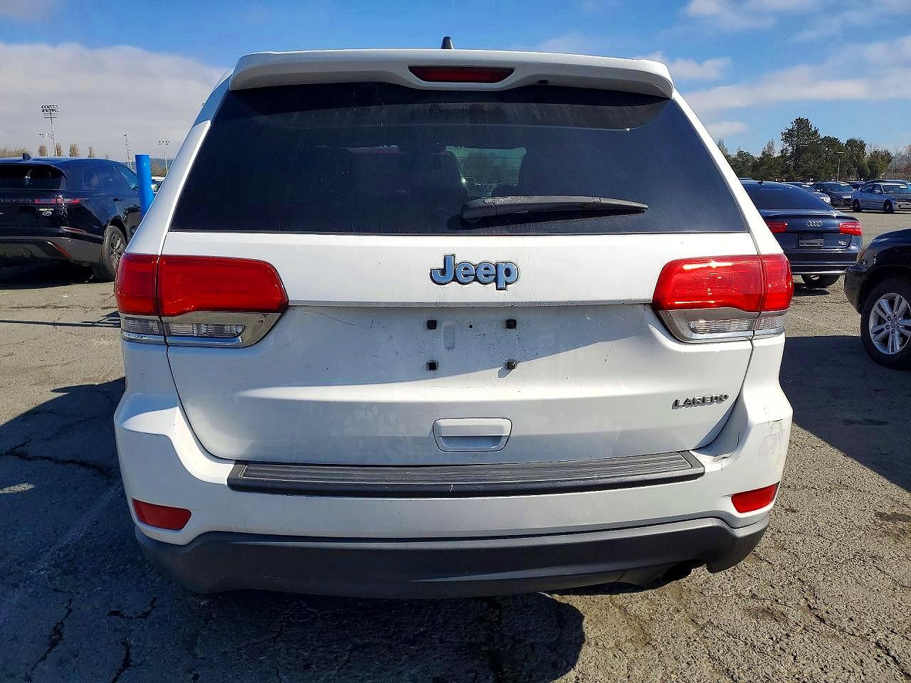Jeep Grand Cherokee Laredo