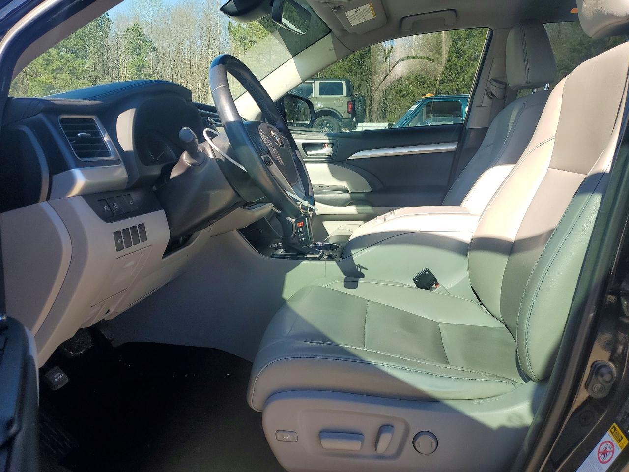 Toyota Highlander Xle