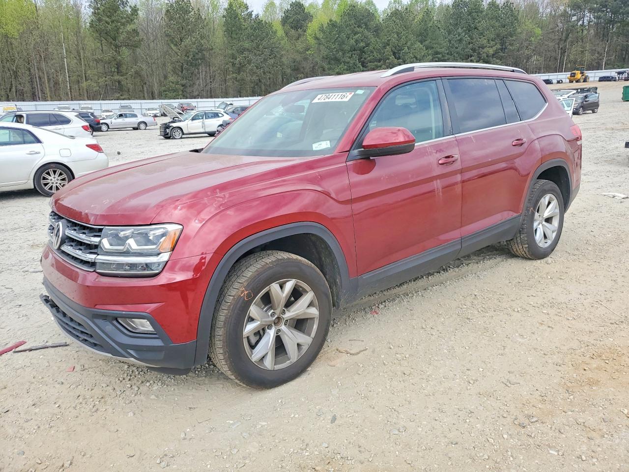 Salvage Volkswagen Atlas Image