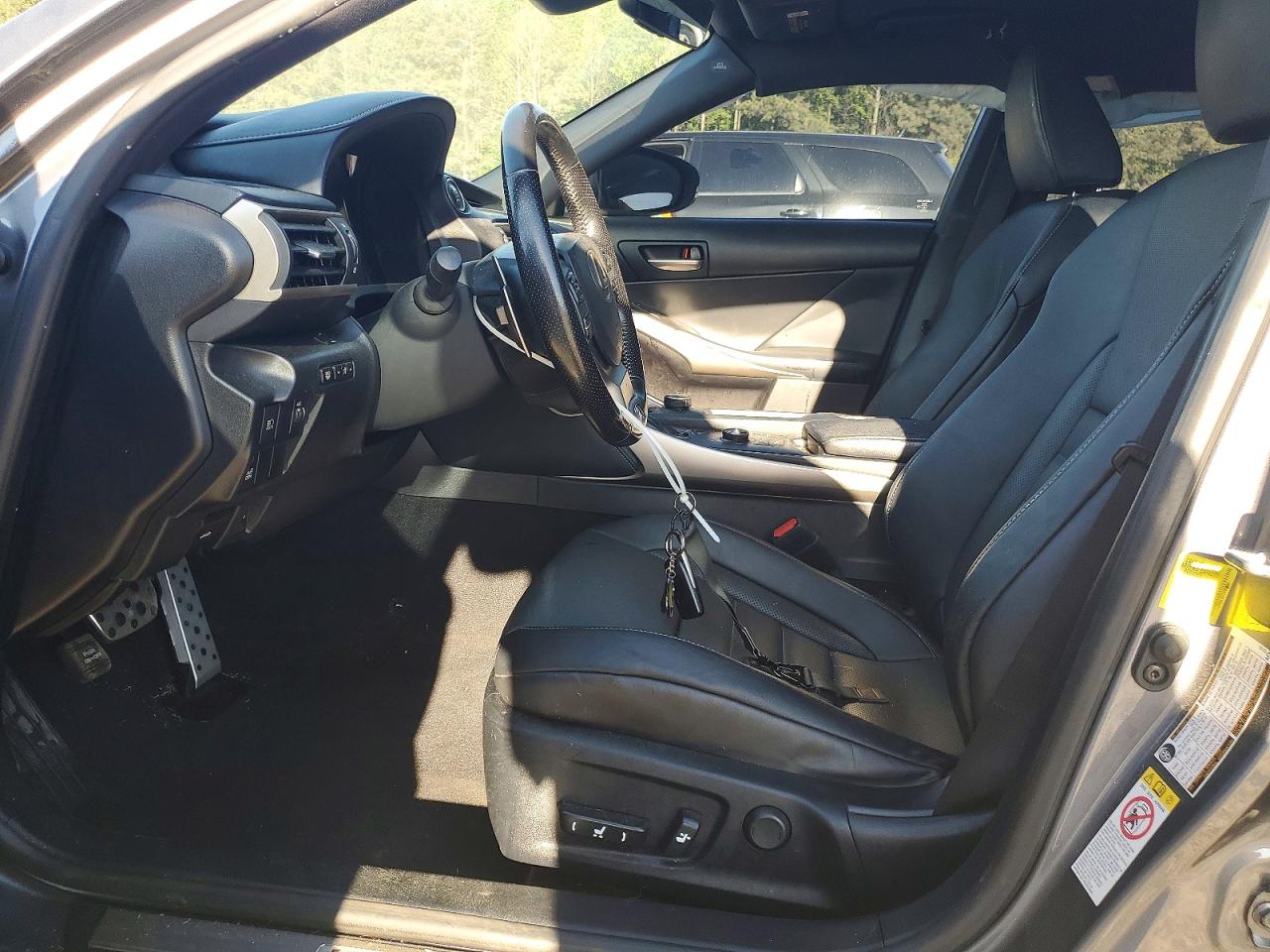 Lexus Is 200t