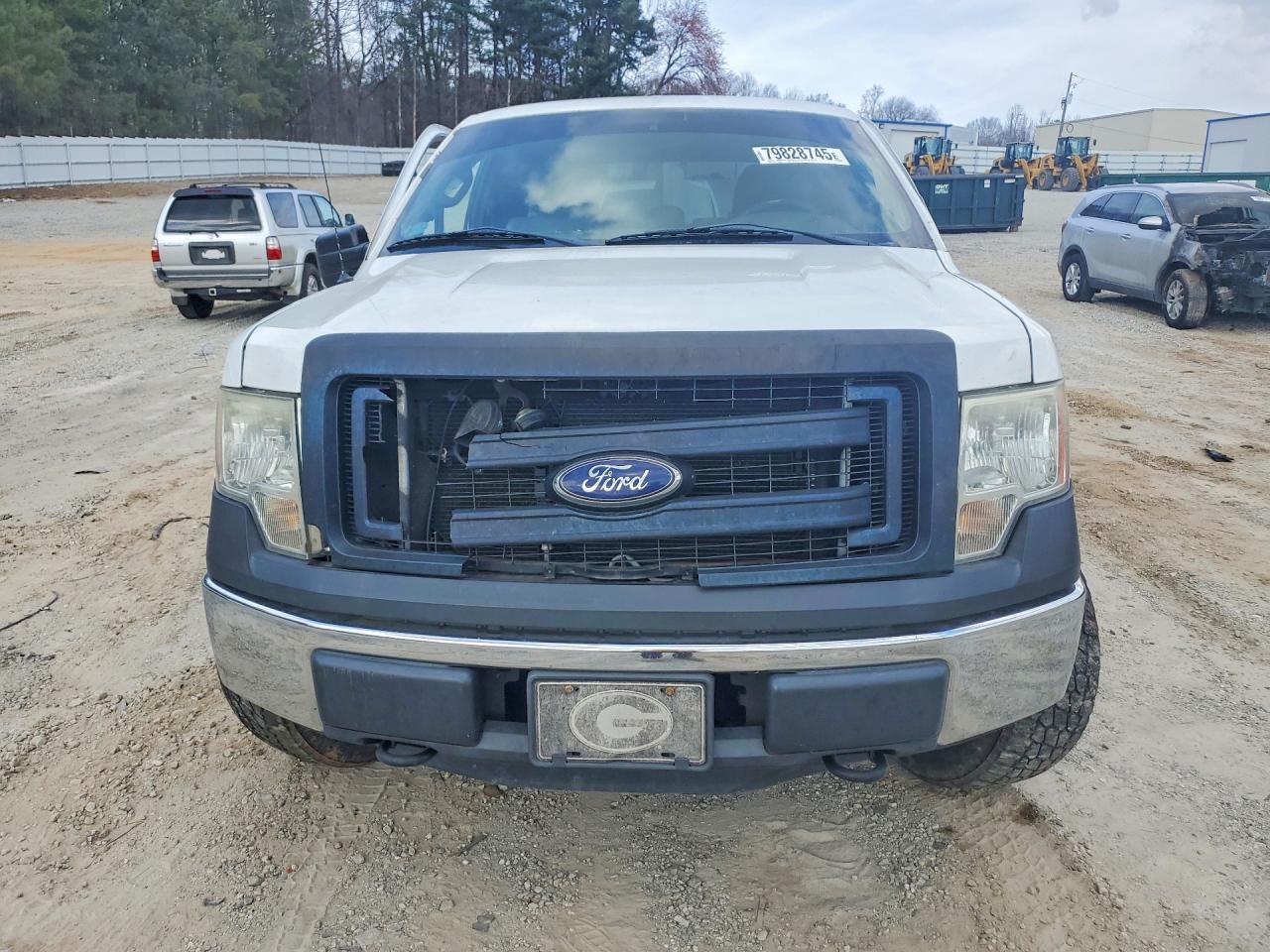 Ford F-150 Super Cab
