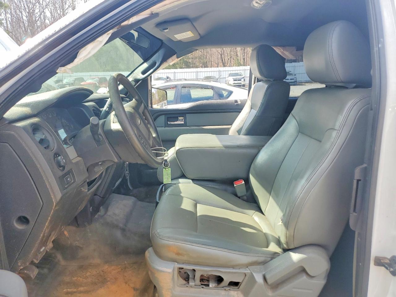 Ford F-150 Super Cab