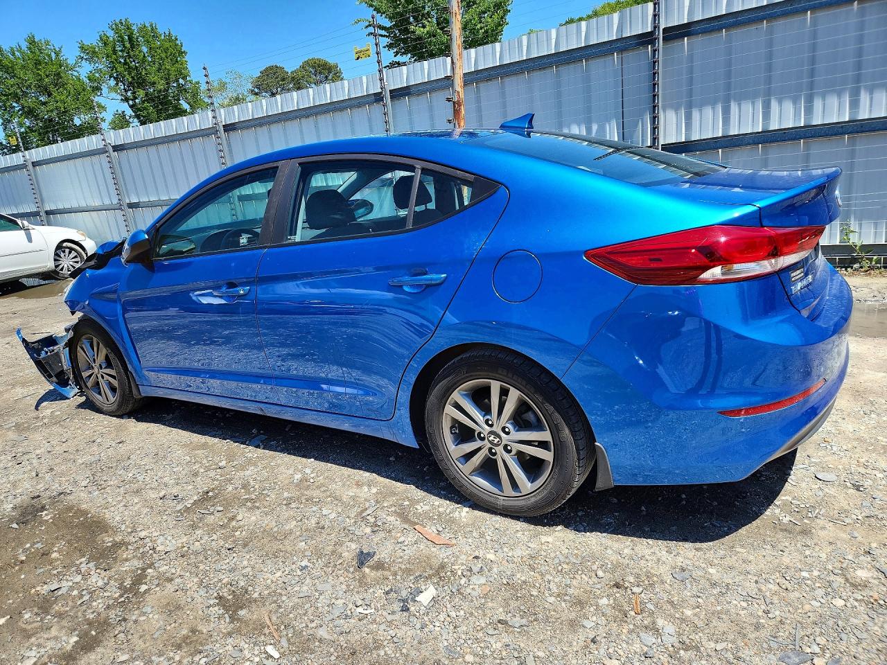 Hyundai ELANTRA Sel