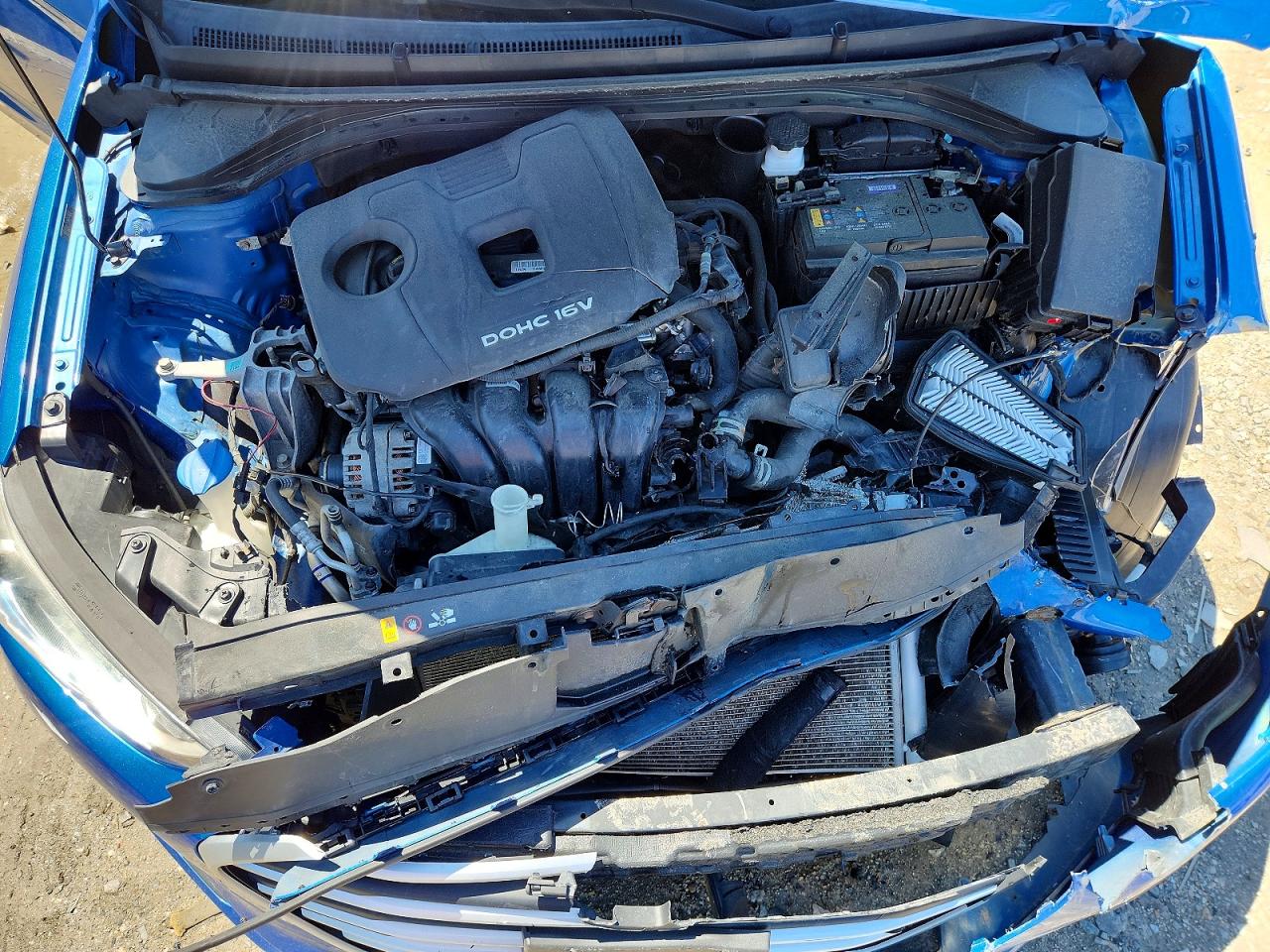 Hyundai ELANTRA Sel
