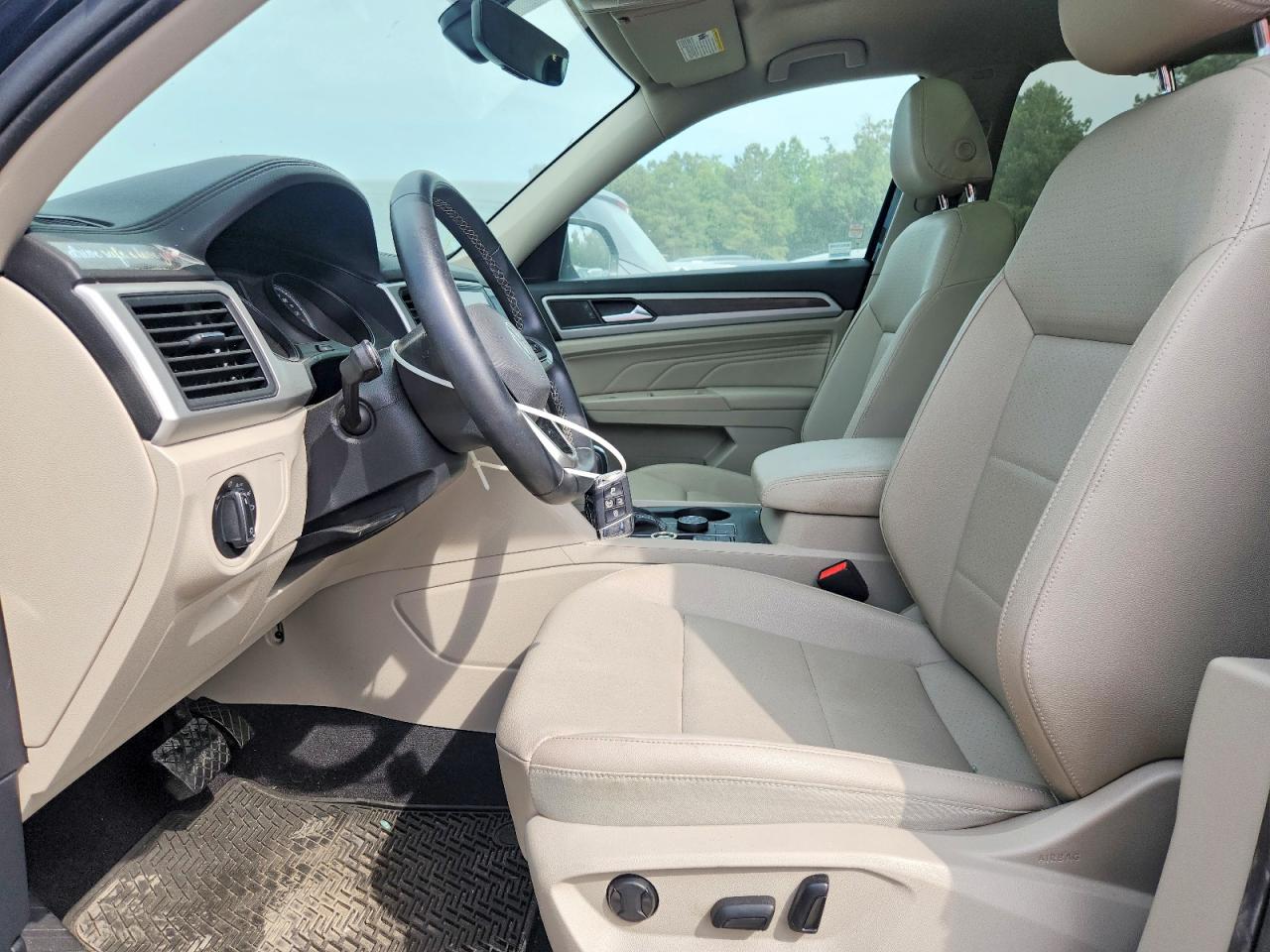 Volkswagen Atlas Se