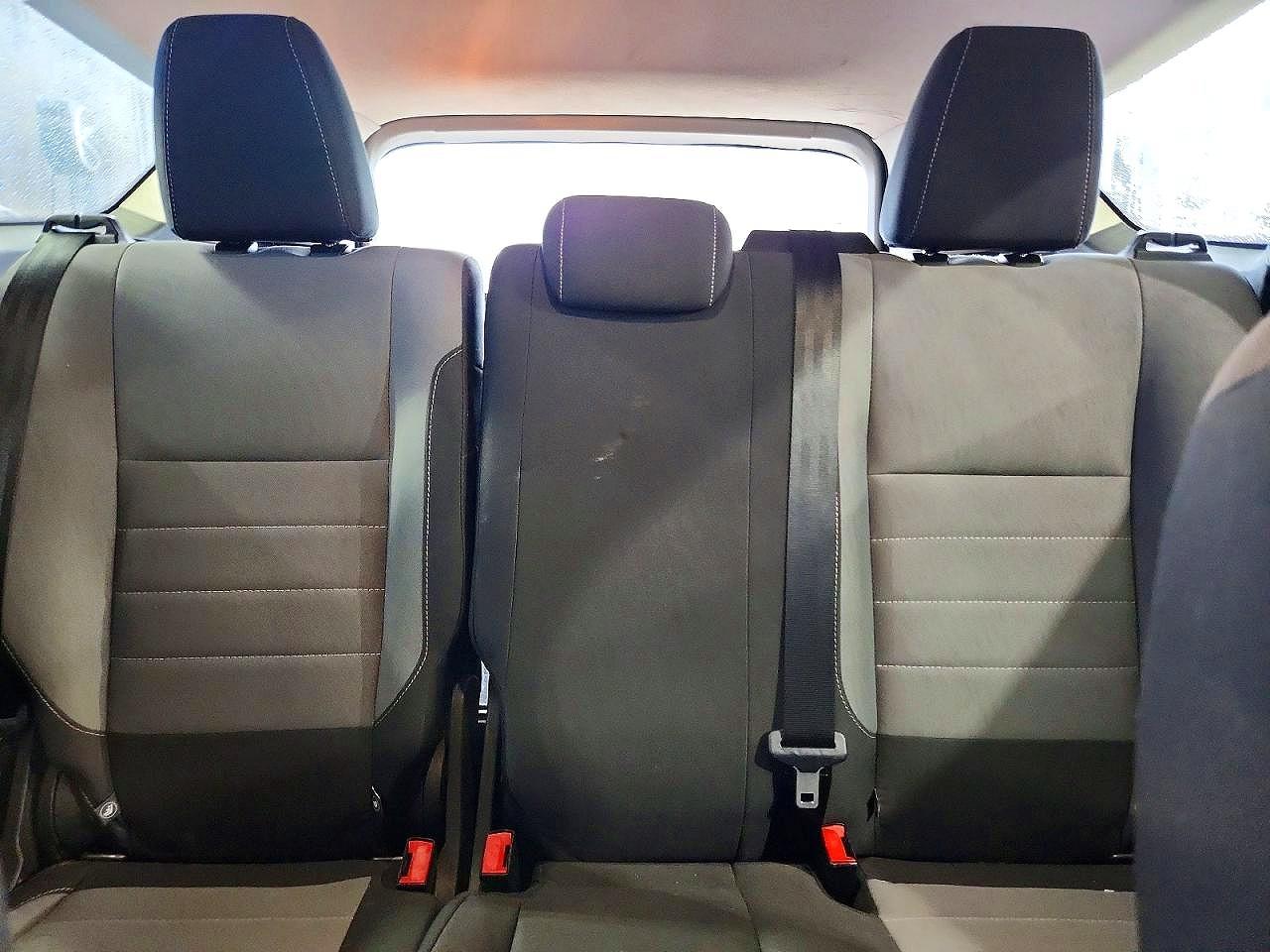 Ford Escape S