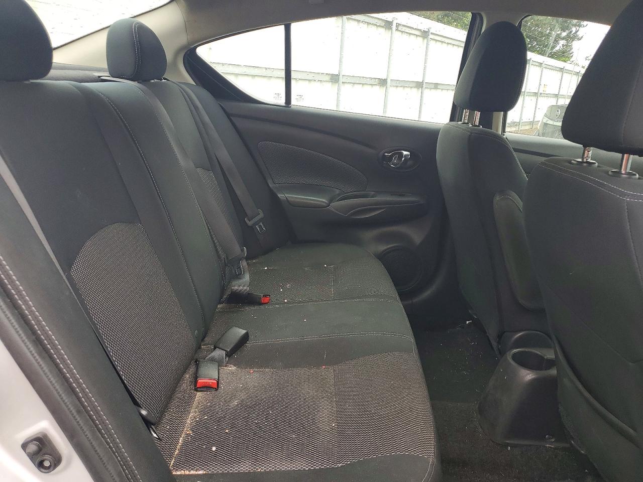 Nissan Versa Sv