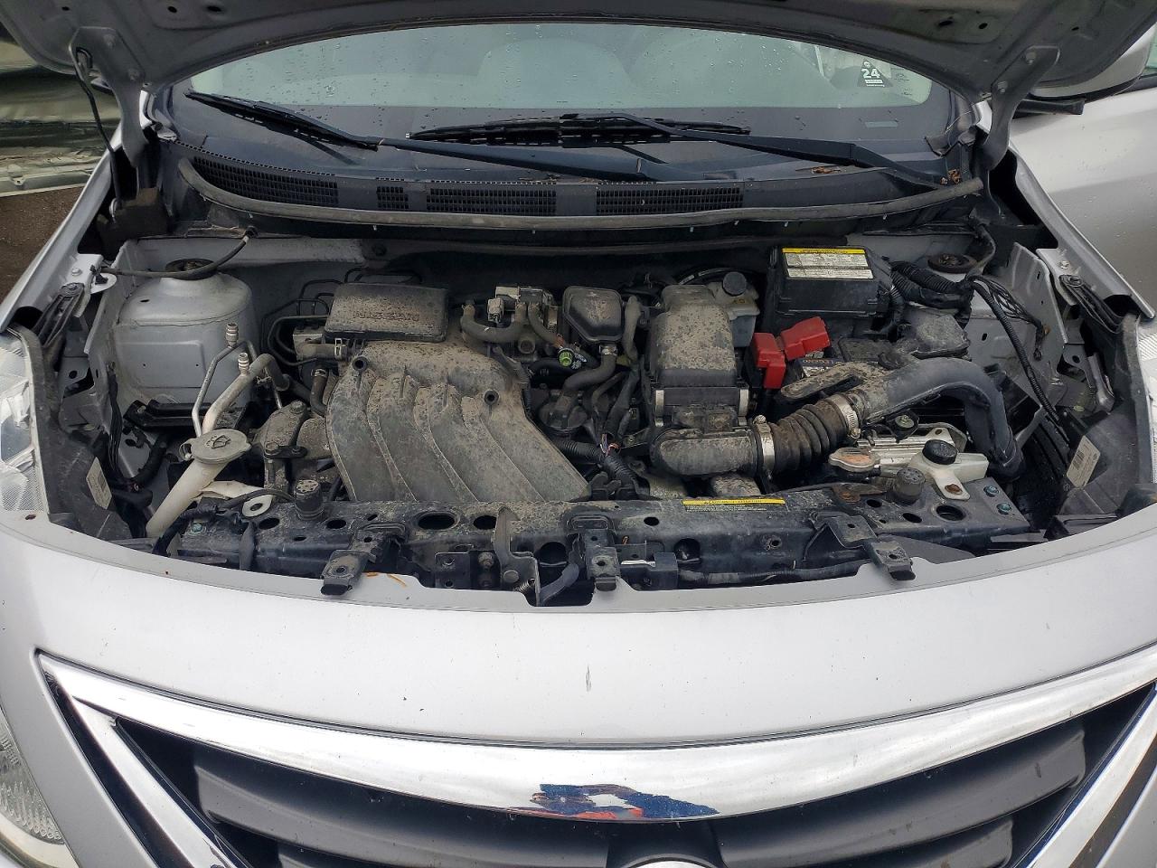 Nissan Versa Sv