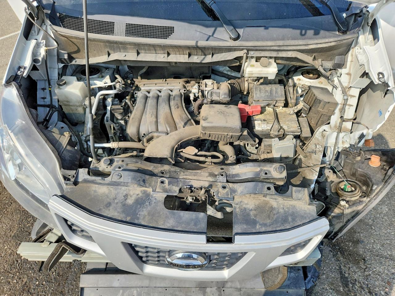 Nissan Nv