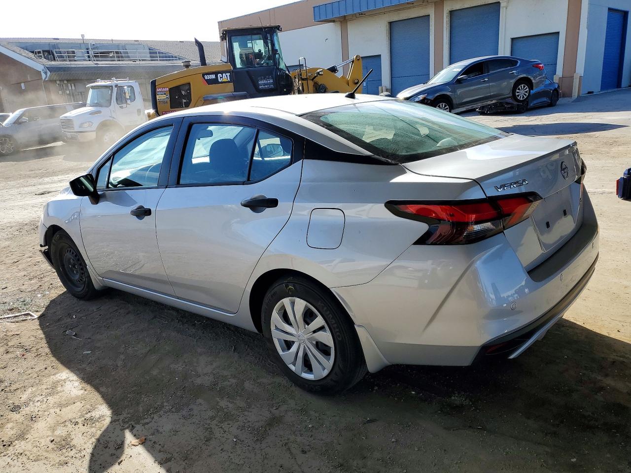 Nissan Versa S