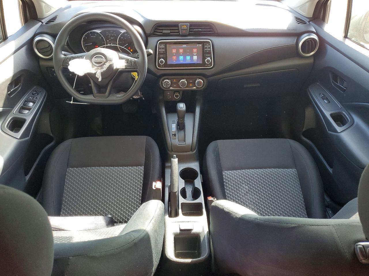 Nissan Versa S