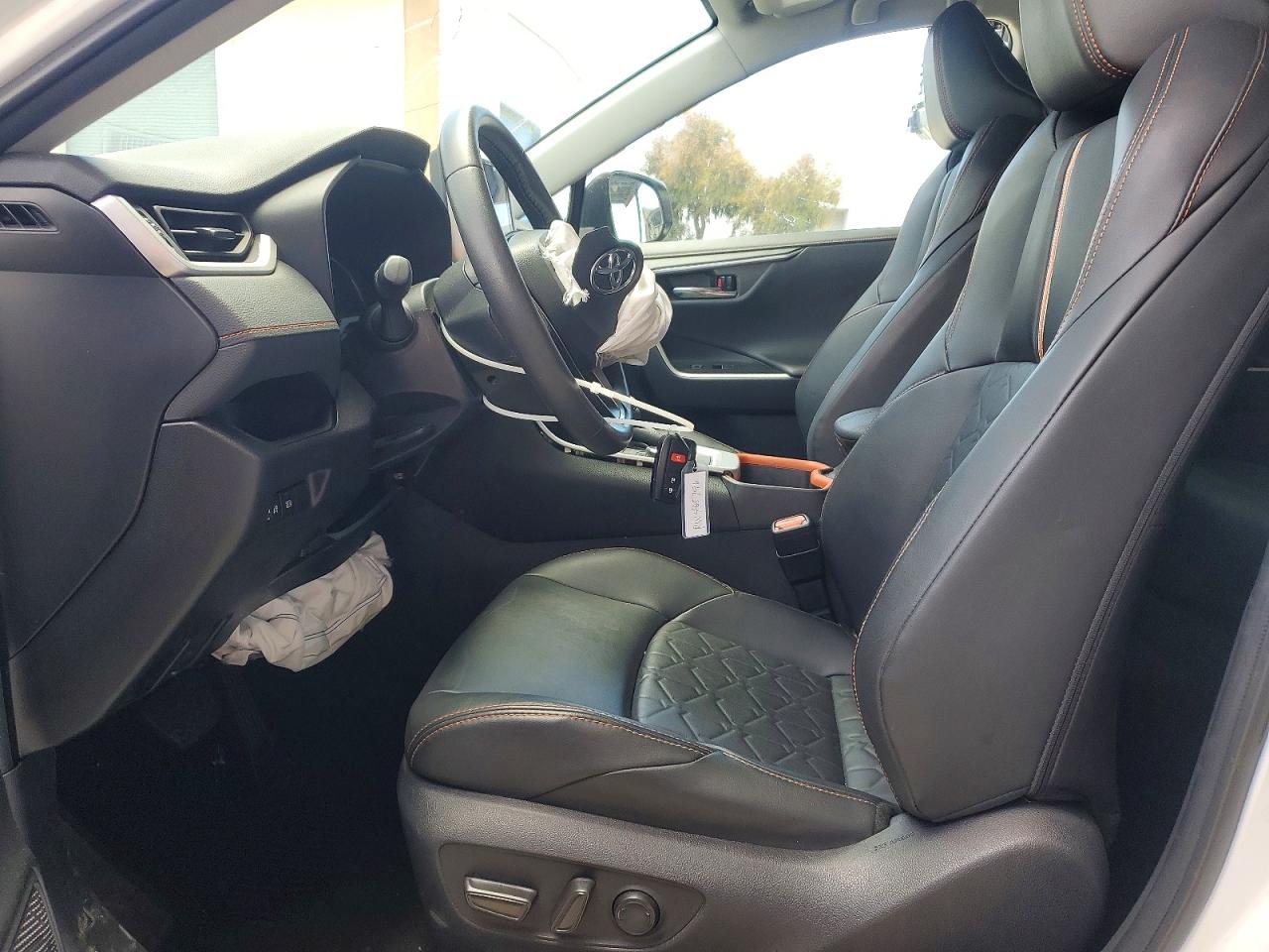 Toyota RAV4 Adventure