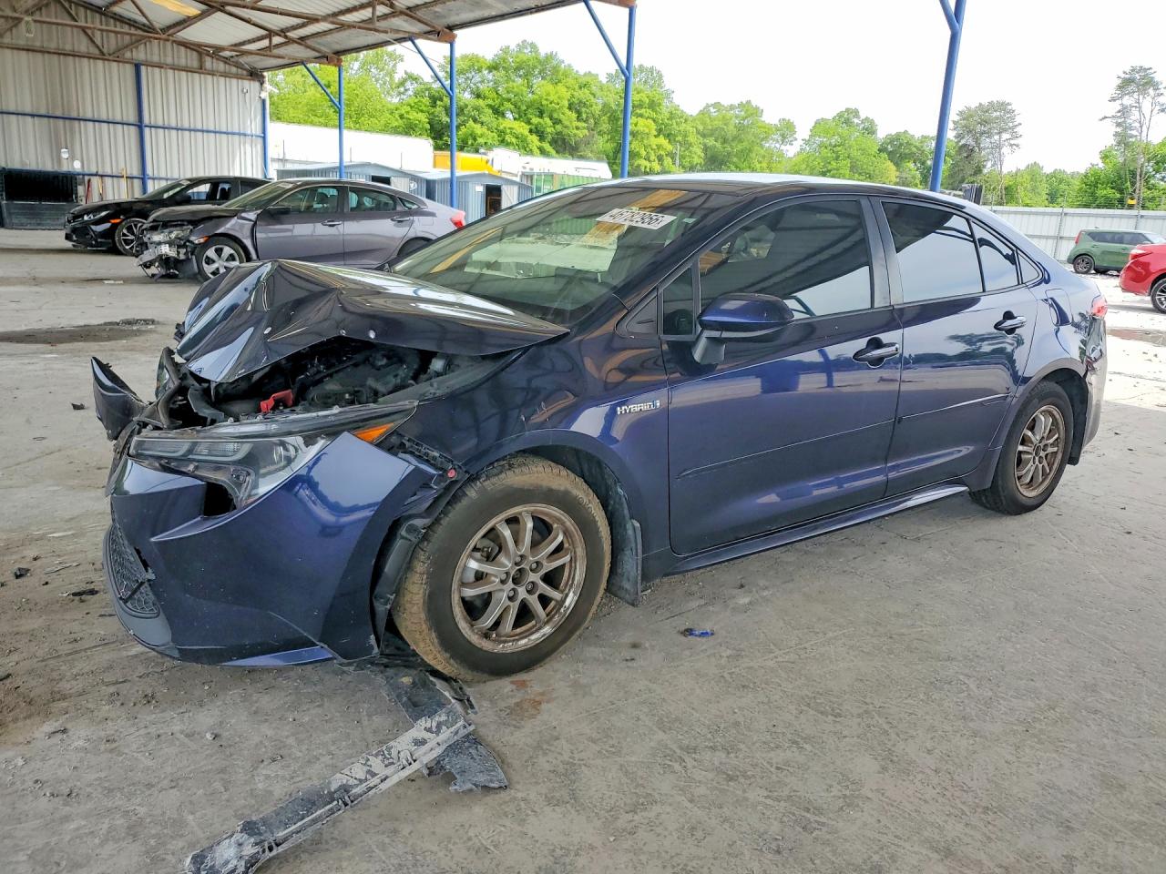 Salvage Toyota Corolla Image