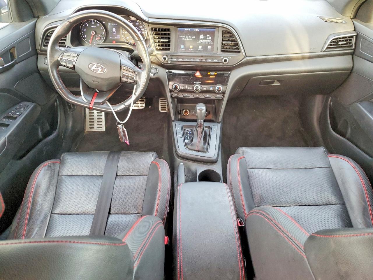 Hyundai ELANTRA Sport