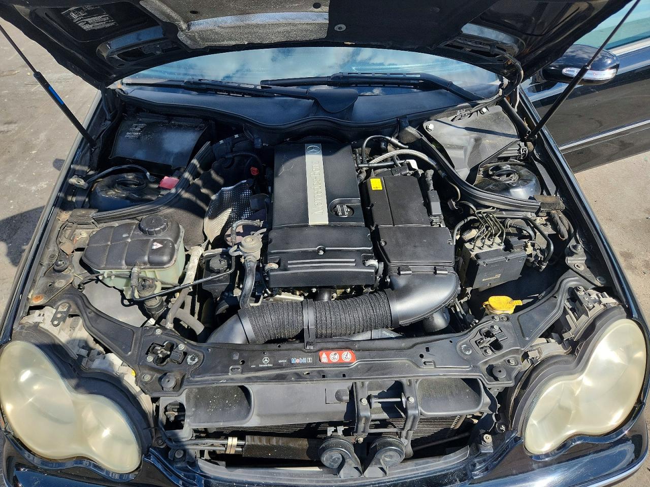 Mercedes-Benz C-Class 230k Sport Sedan