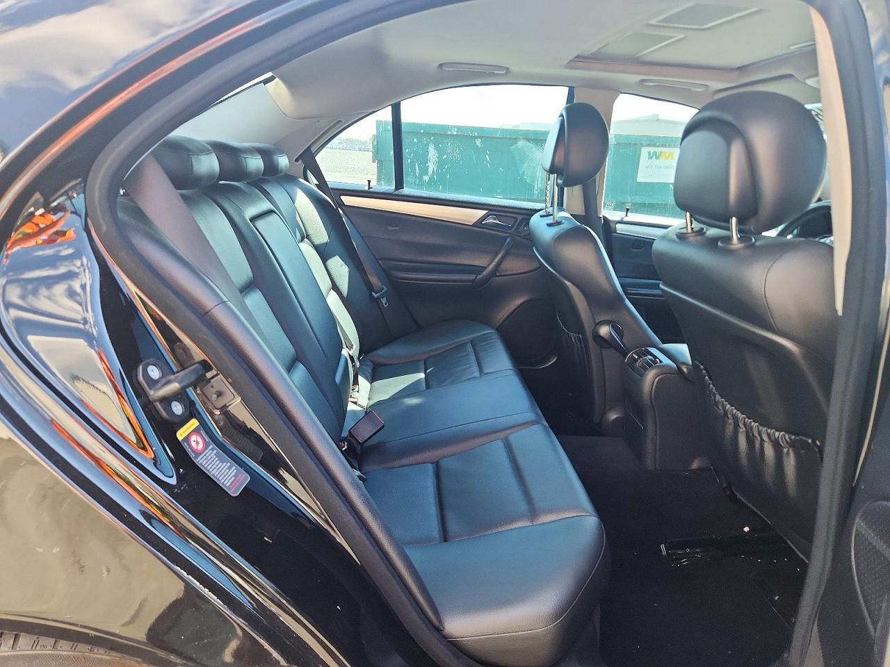 Mercedes-Benz C-Class 230k Sport Sedan