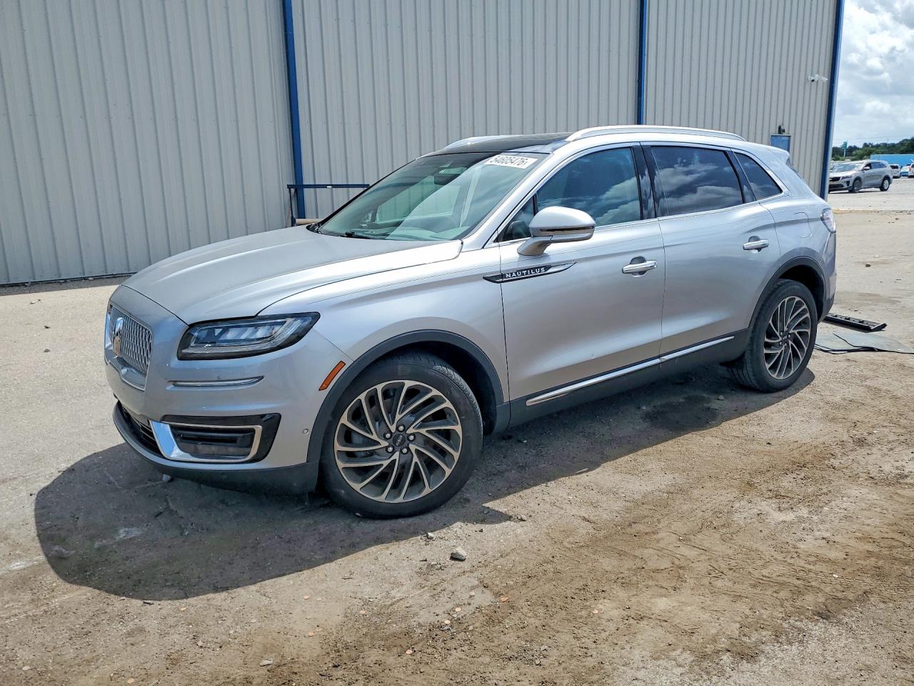 Salvage Lincoln Nautilus Image
