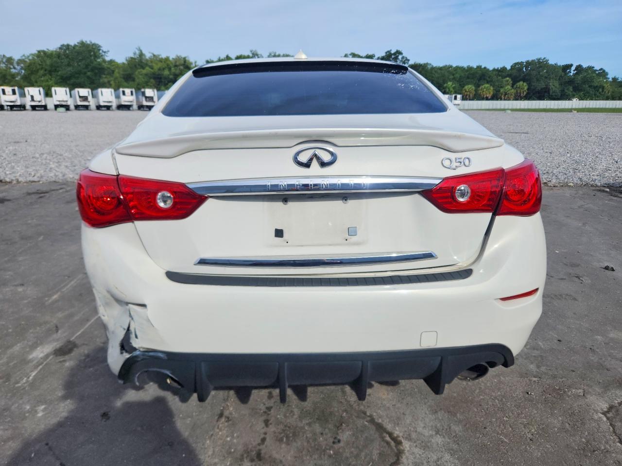 INFINITI Q50 Base