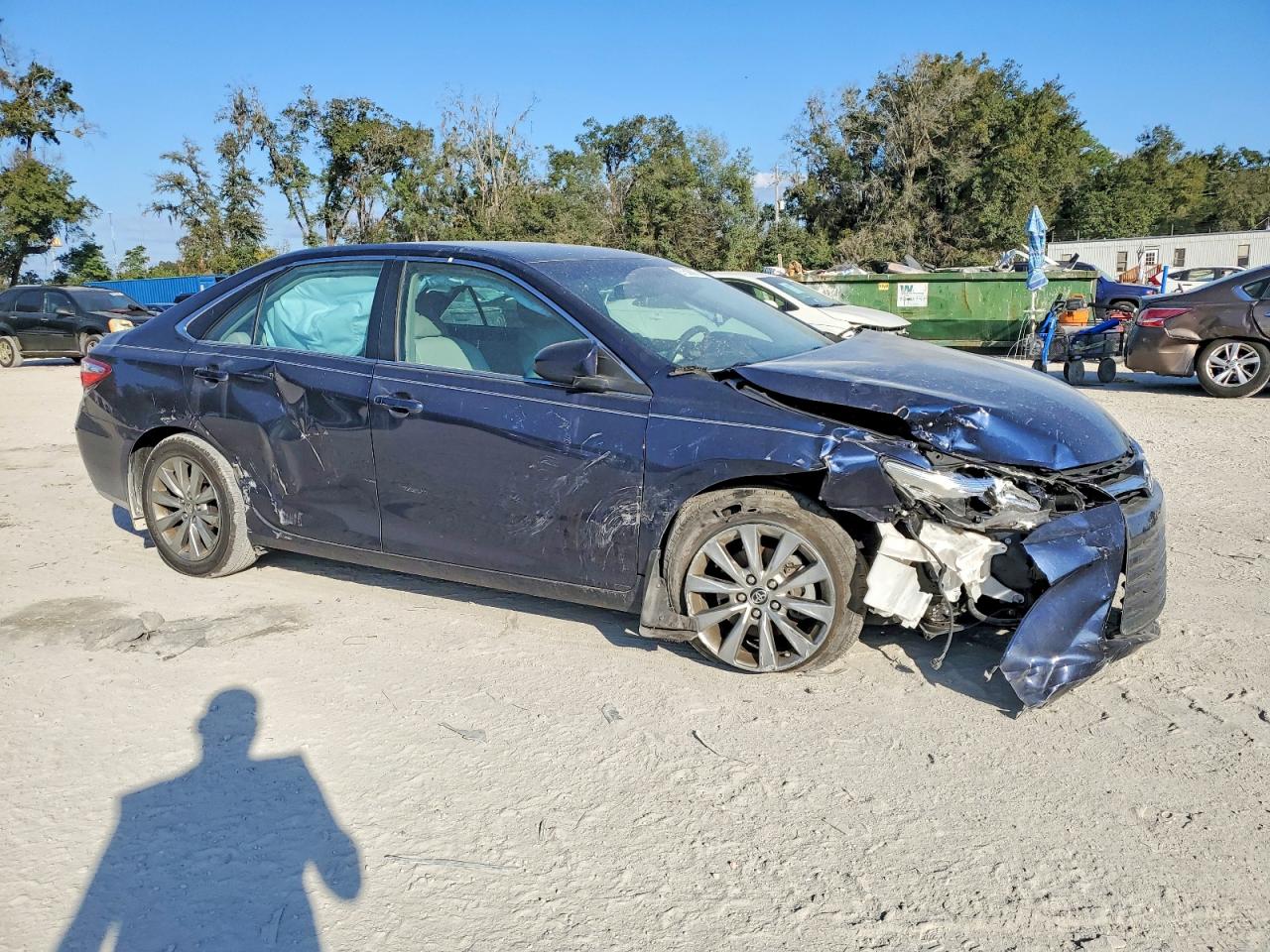 Toyota Camry Le