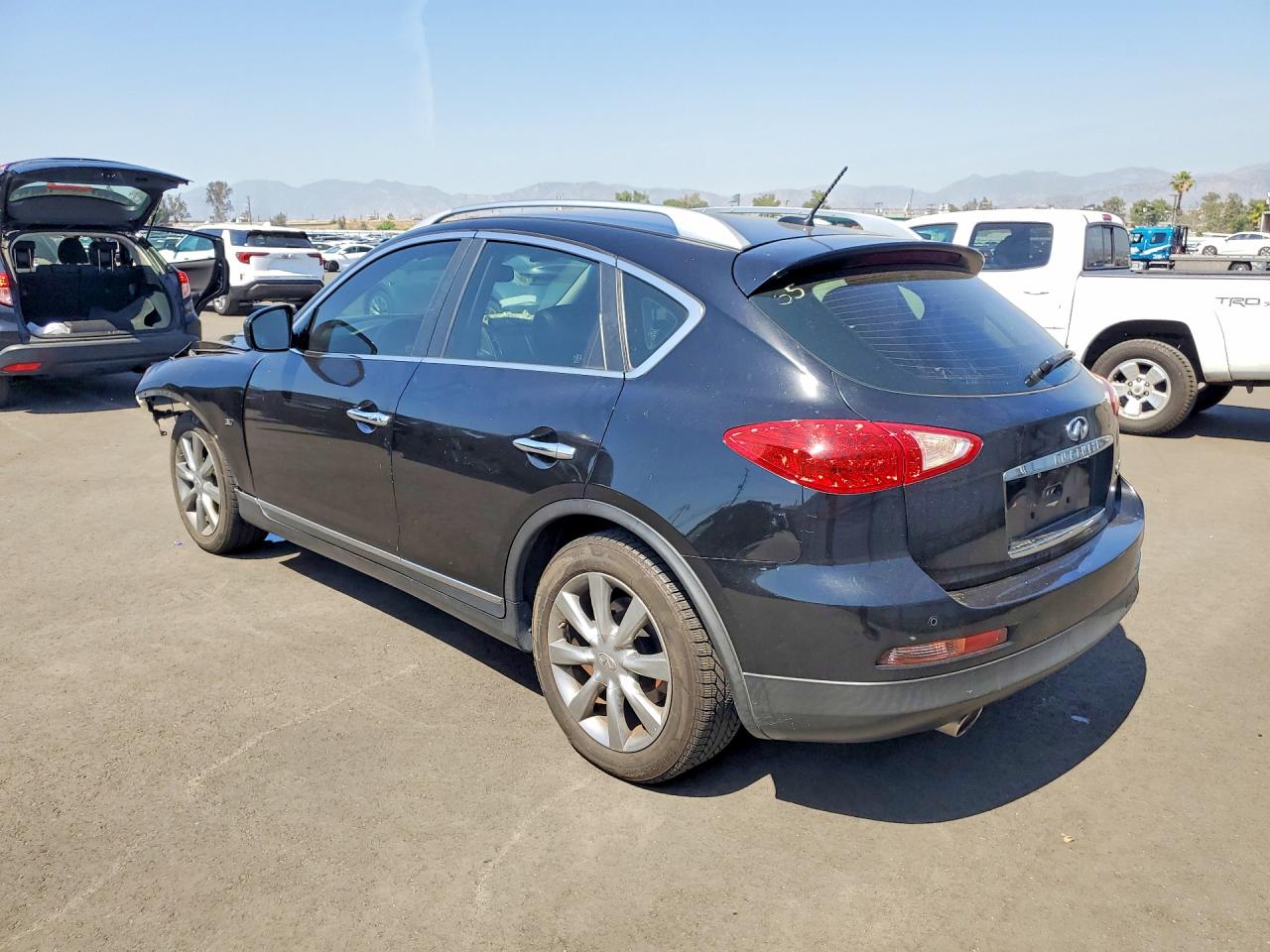 INFINITI Qx Journey