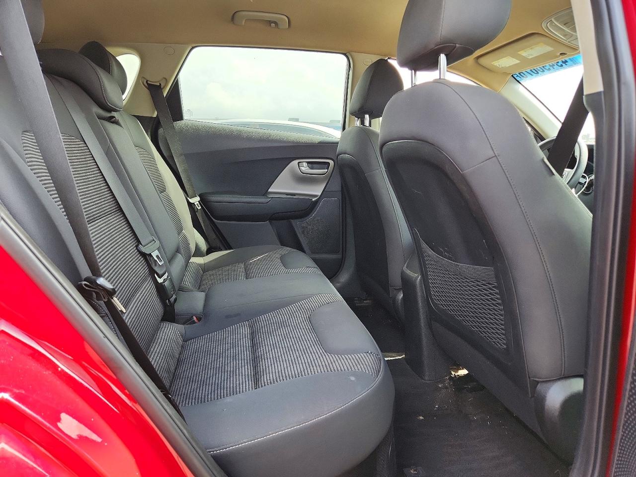 Kia Niro Lx