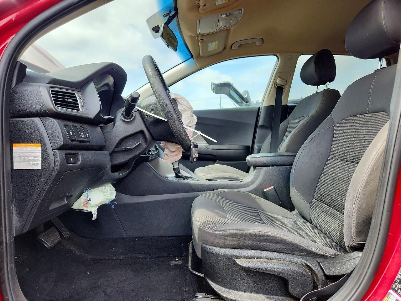 Kia Niro Lx