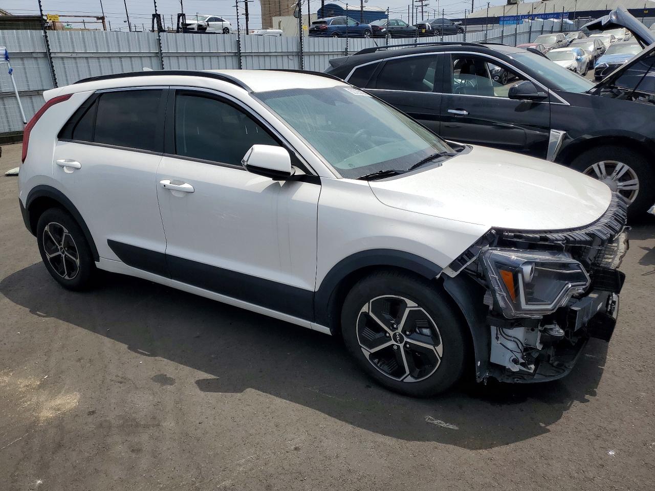 Kia Niro Ex