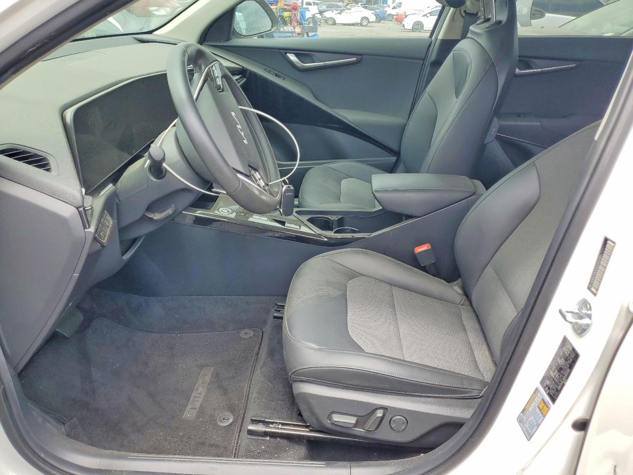 Kia Niro Ex