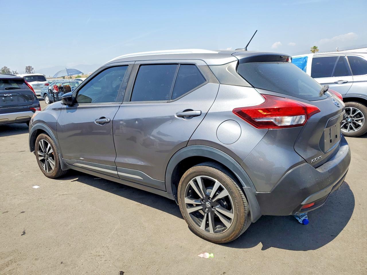 Nissan Kicks Sr