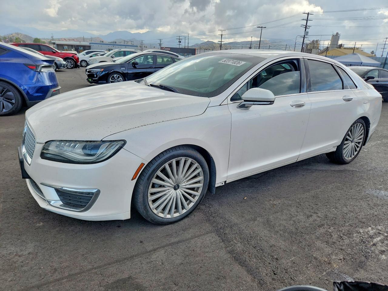 Salvage Lincoln MKZ Image