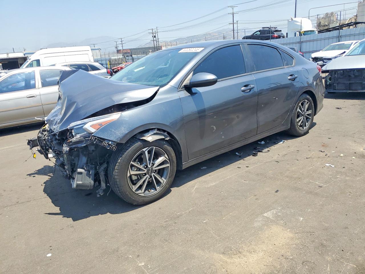 Salvage Kia Forte Image