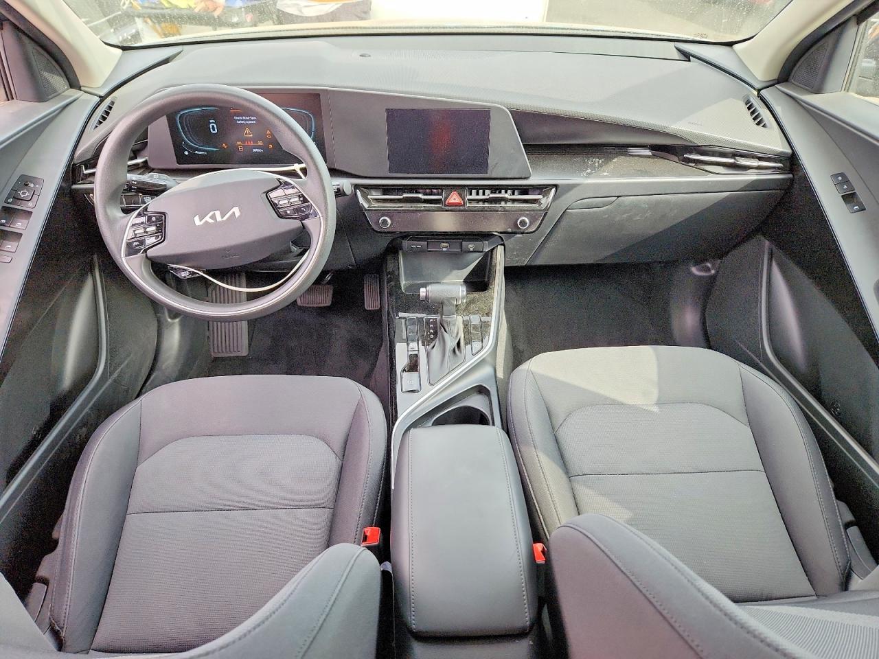 Kia Niro Lx