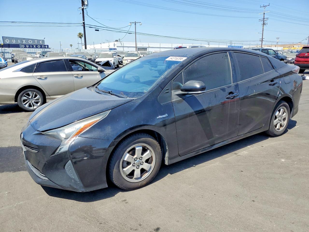 Salvage Toyota Prius Image
