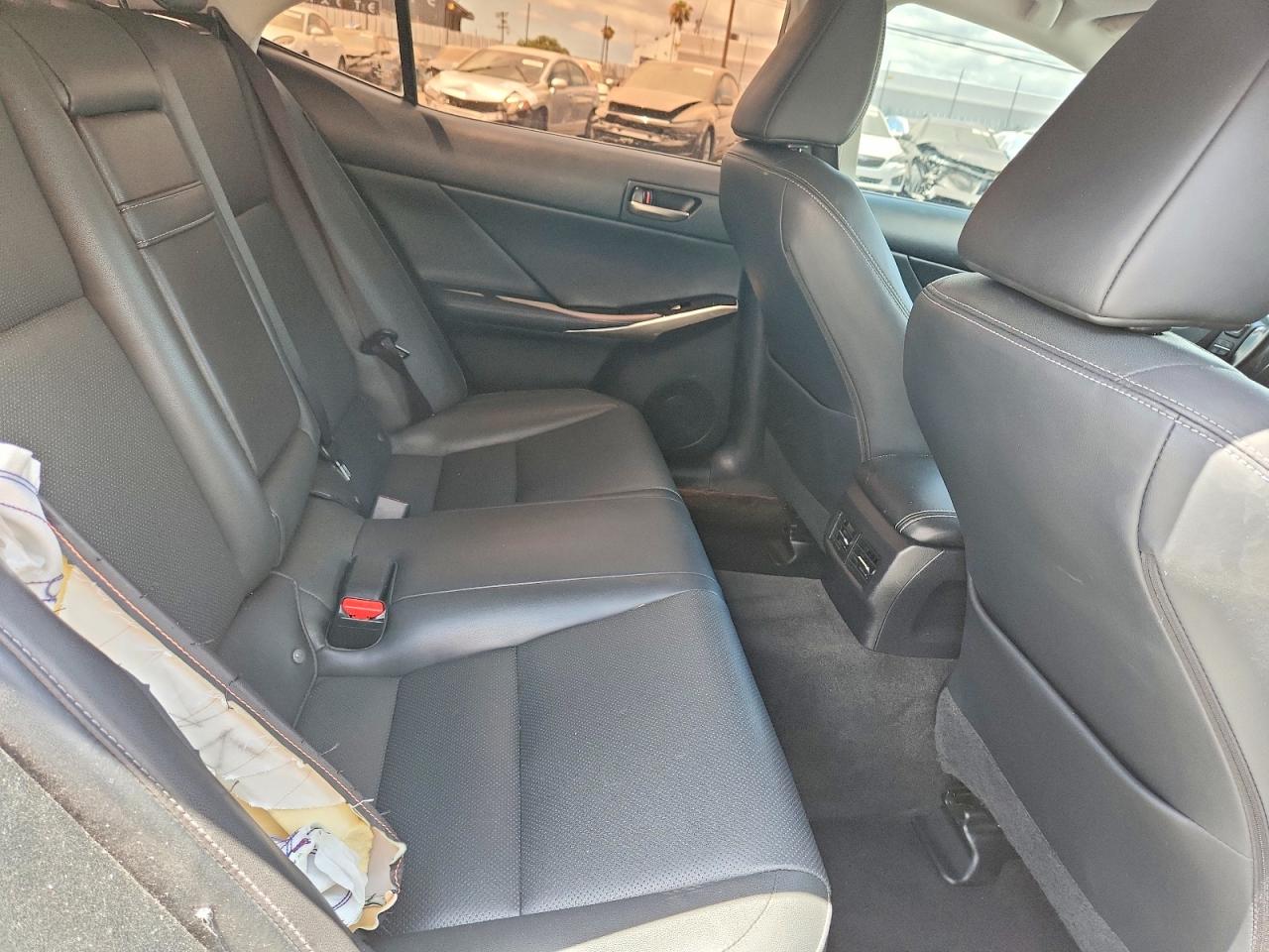 Lexus Is 300
