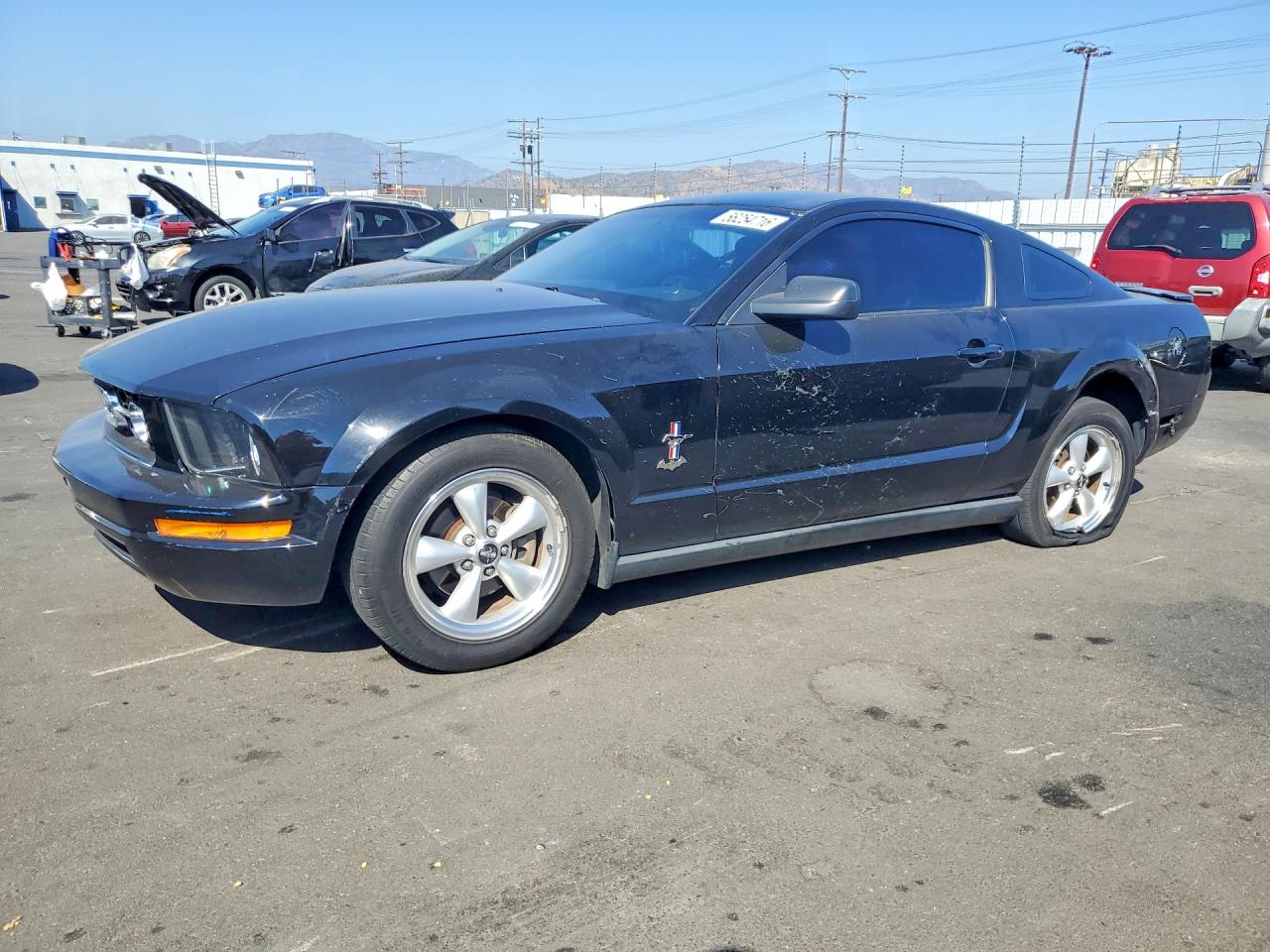 Salvage Ford Mustang Image