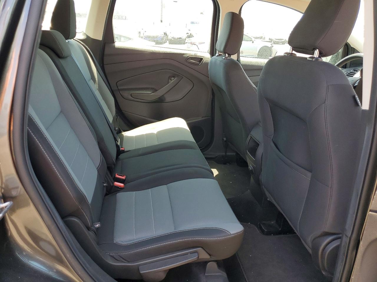 Ford Escape S