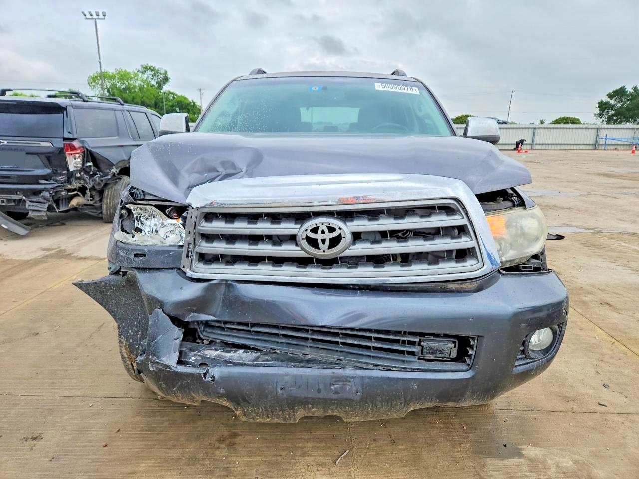 Toyota Sequoia Platinum