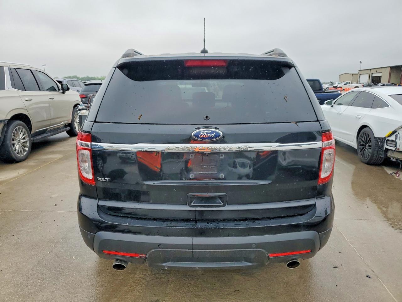 Ford Explorer Xlt