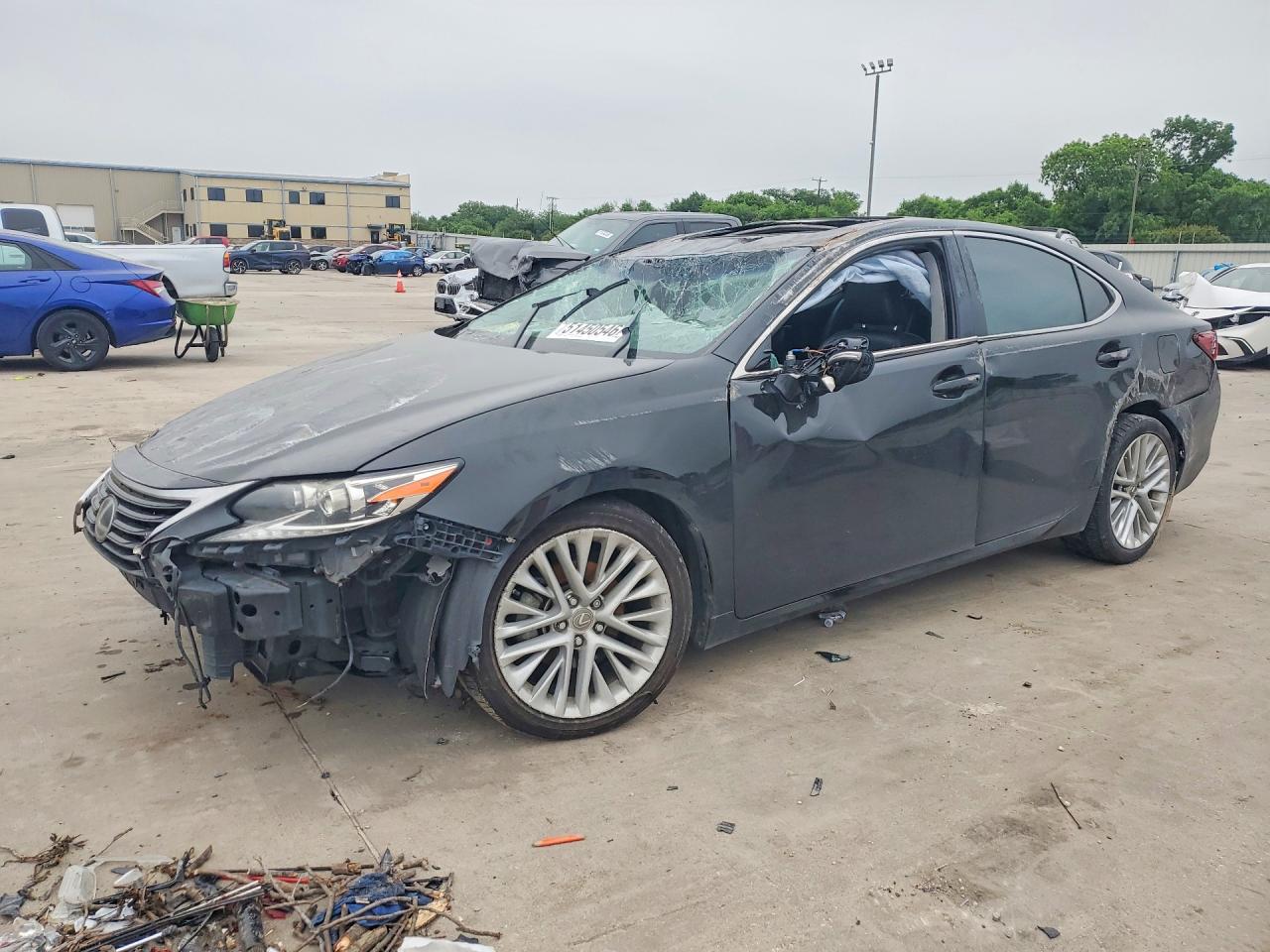Salvage Lexus Es Image