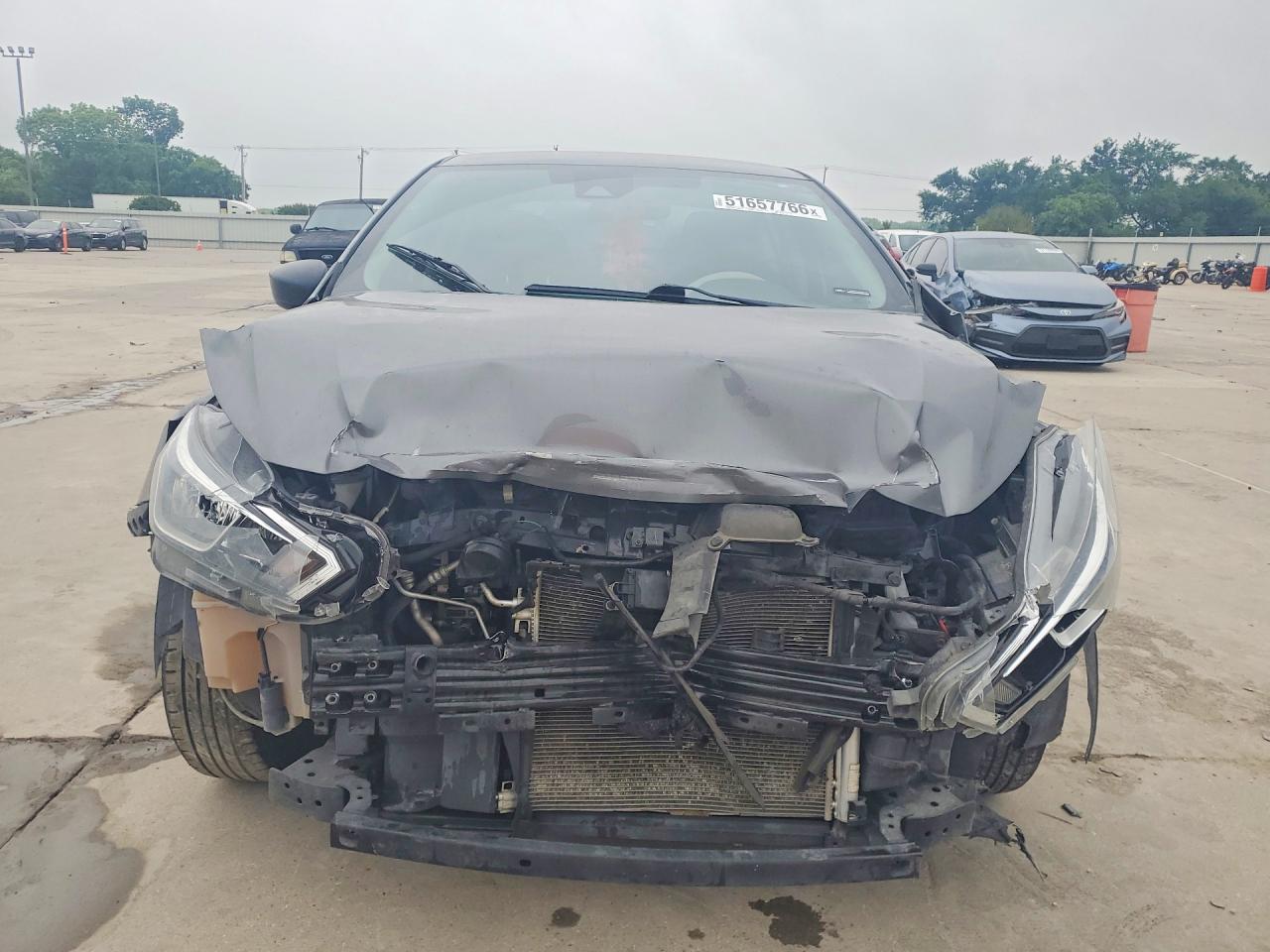 Nissan Versa S